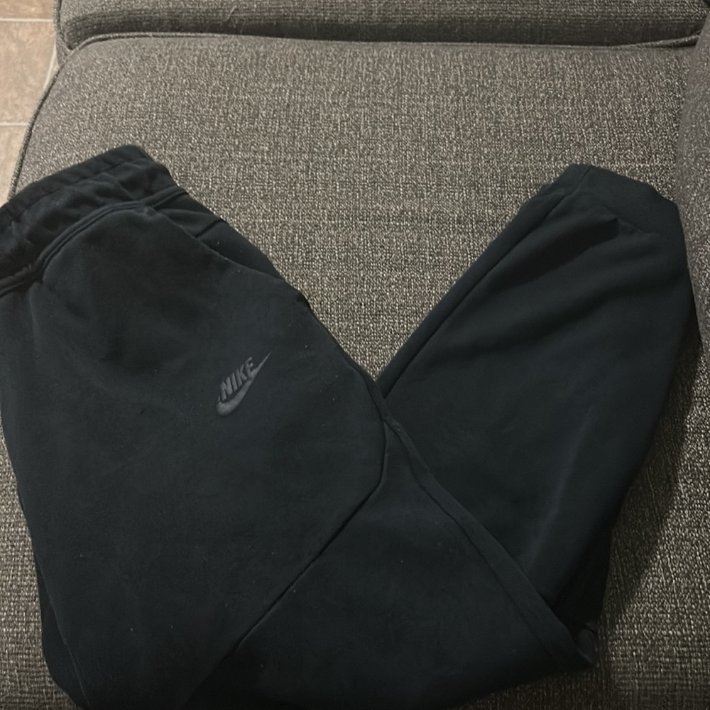 nike tech pants